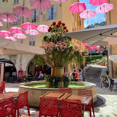 Un Palmier A Sa Fenetre Hotel Grasse Ngoại thất bức ảnh